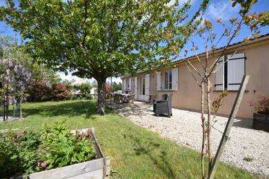 Maison en viager Bouquet 82 500 € 5 pièces 4 chambres 98 m² Nord Saint-Marcel 71380