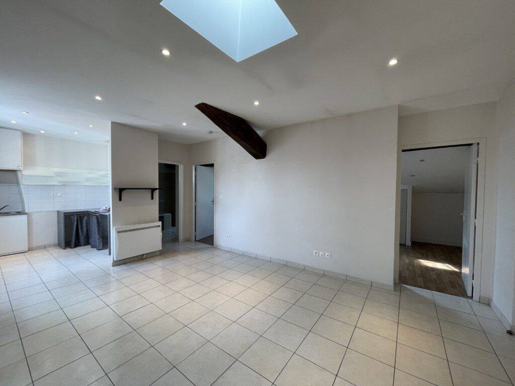 Appartement 3 pièces 46 m² · à Lyon 7ème Arrondissement · 46 m² · 763 €/mois
