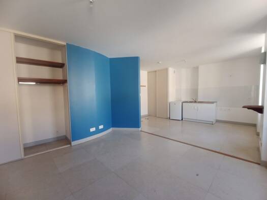 Appartement à louer 272 € 2 pièces 1 chambre 35,1 m² Saint-Pons-de-Thomières 34220