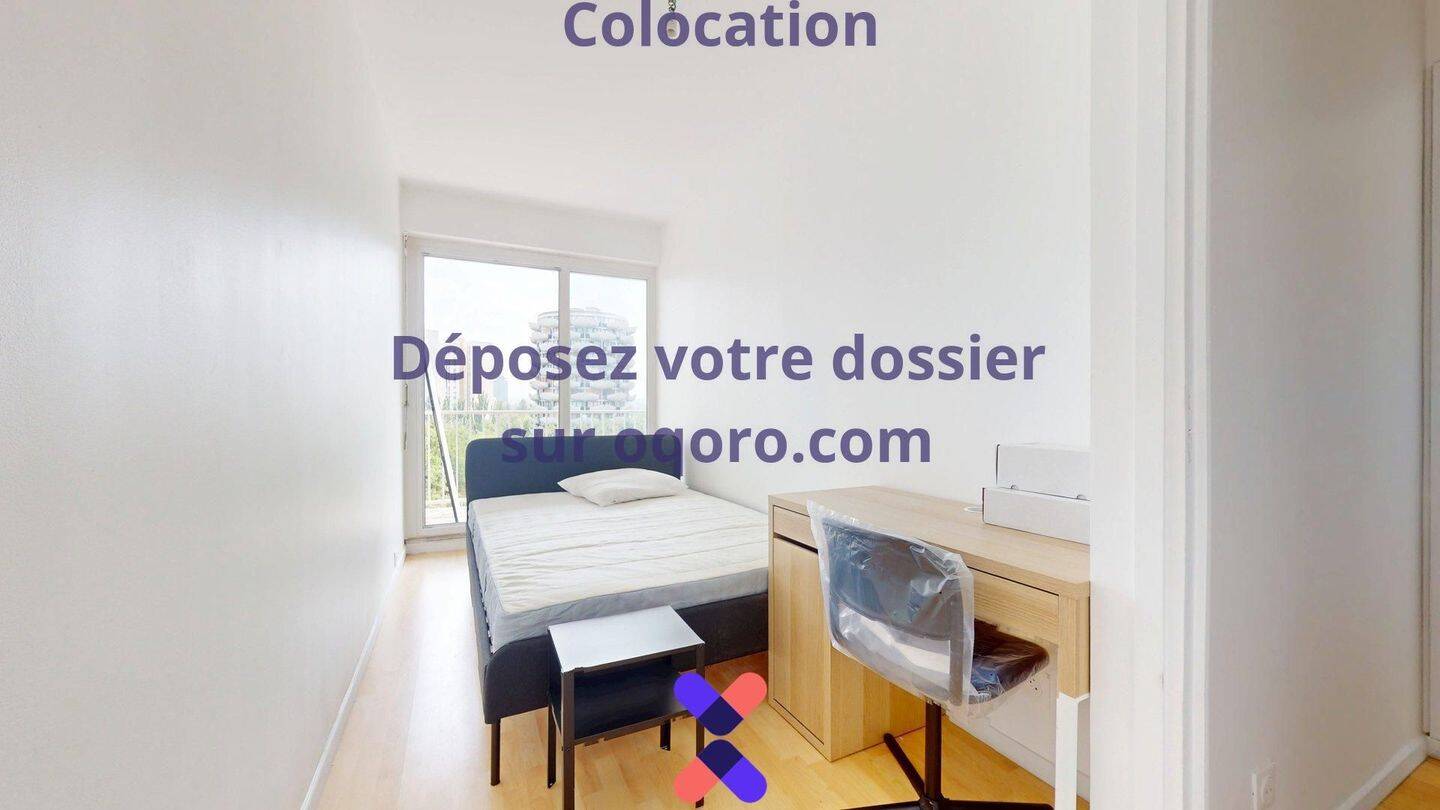 Appartement 8 pièces 116 m² · à Créteil · 116 m² · 650 €