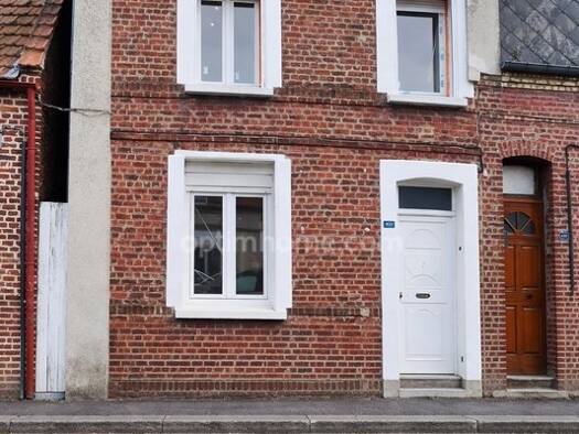 Maison de ville à vendre 179 500 € 4 pièces 110 m² 386 m² de terrain Centre Hospitalier Cambrai 59400