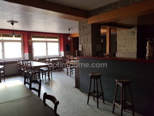 Immeuble à vendre 280 000 € 450 m² Saulxures 67420