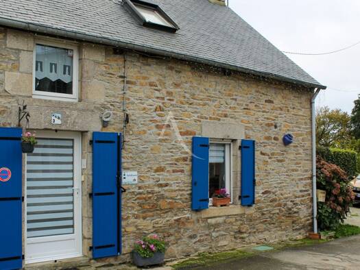 Maison à vendre 129 000 € 4 pièces 2 chambres 60 m² 146 m² de terrain Guégon 56120