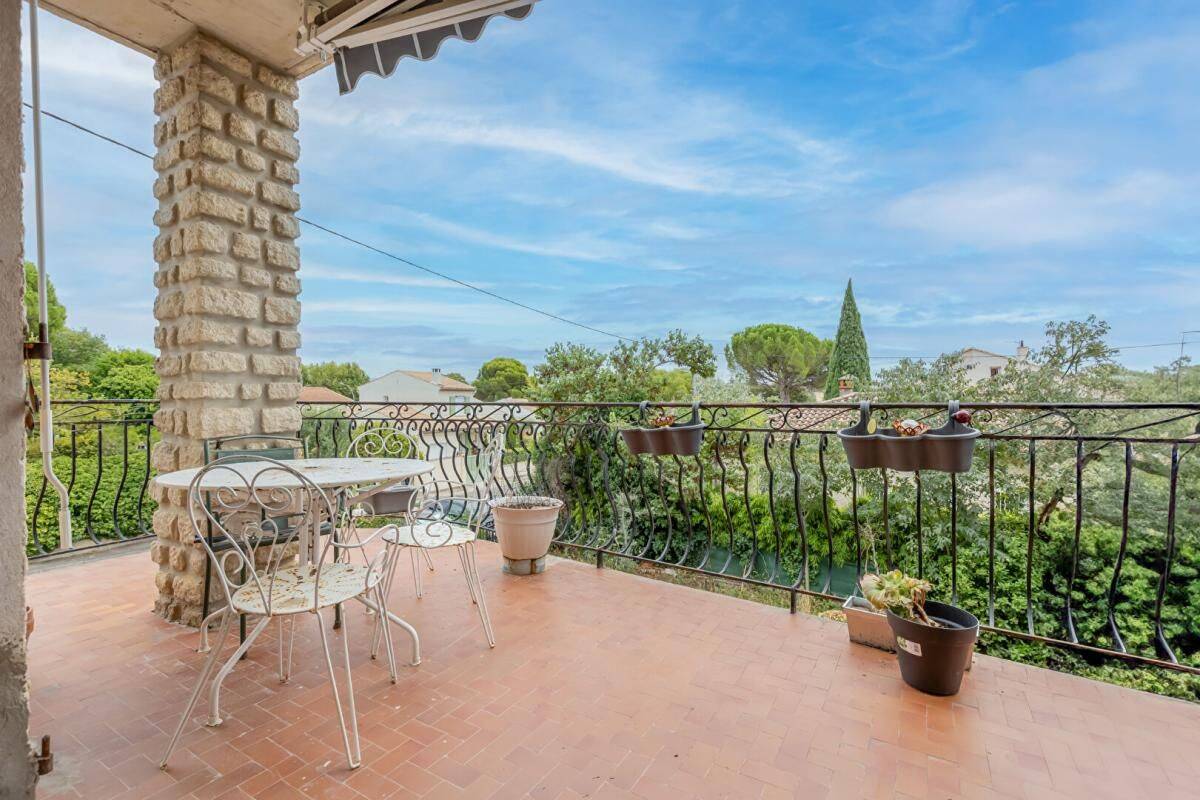 Maison 9 pièces 154 m² · à Carpentras · 154 m² · 347 500 €