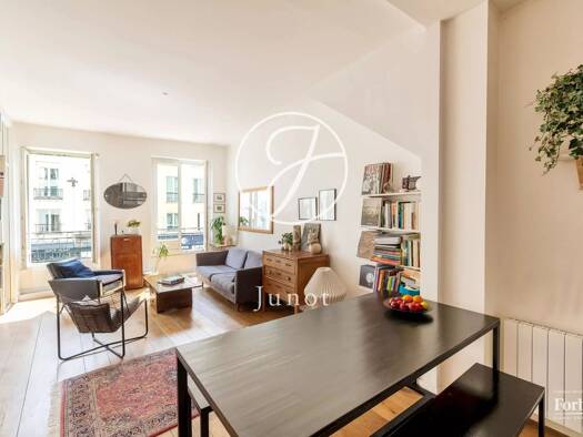 Appartement à vendre 725 000 € 3 pièces 2 chambres 66,1 m² Étage 1/6 Chateau d'Eau-Lancry Paris 10ème arrondissement 75010