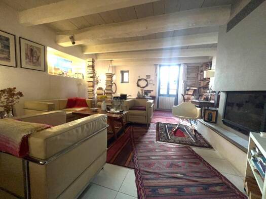 Maison à vendre 395 000 € 4 pièces 3 chambres 118 m² 8 m² de terrain Lourmarin 84160