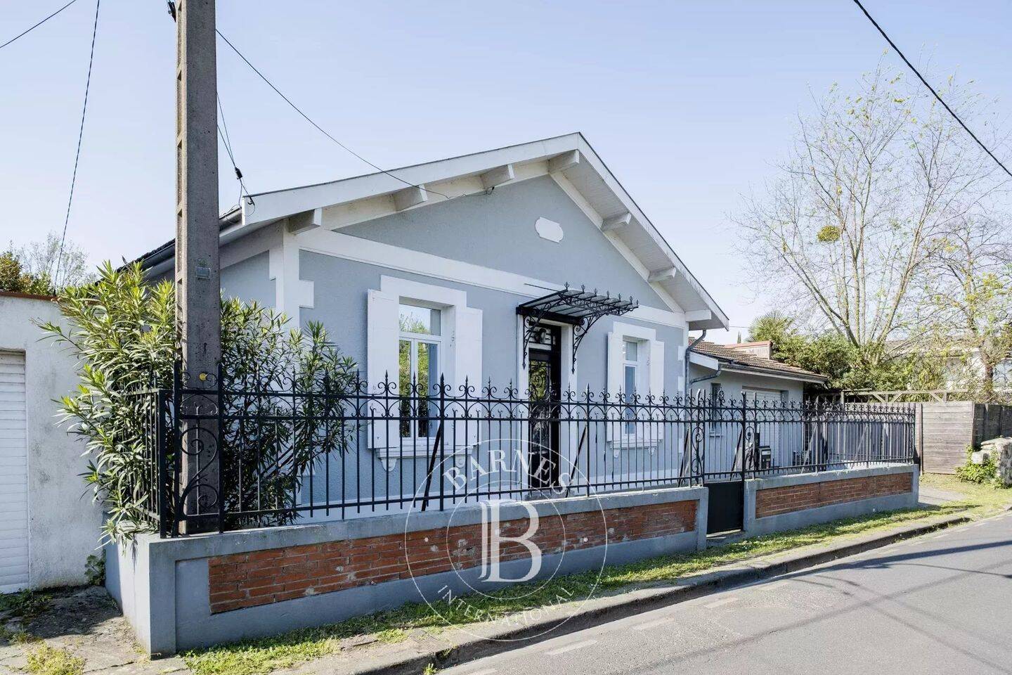 Caudéran Centre - Maison meublée de 107 m² - Jardin - Piscine - — 15