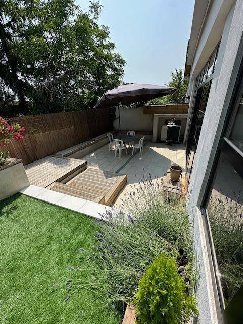 Appartement 4 pièces 170 m² · à Rillieux-la-Pape · 170 m² · 2 590 €/mois