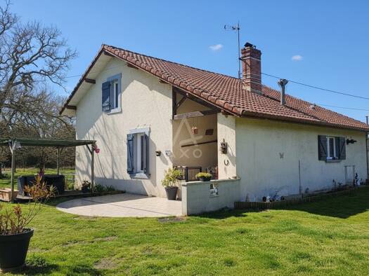 Maison à vendre 205 000 € 7 pièces 5 chambres 122 m² 9 509 m² de terrain Bourriot-Bergonce 40120