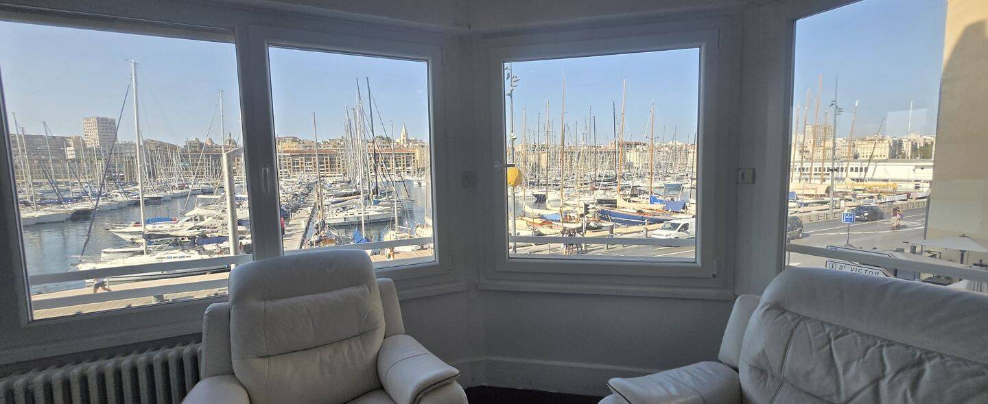 Appartement 4 pièces 123 m² · à Marseille 7ème Arrondissement · 123,5 m² · 2 900 €/mois