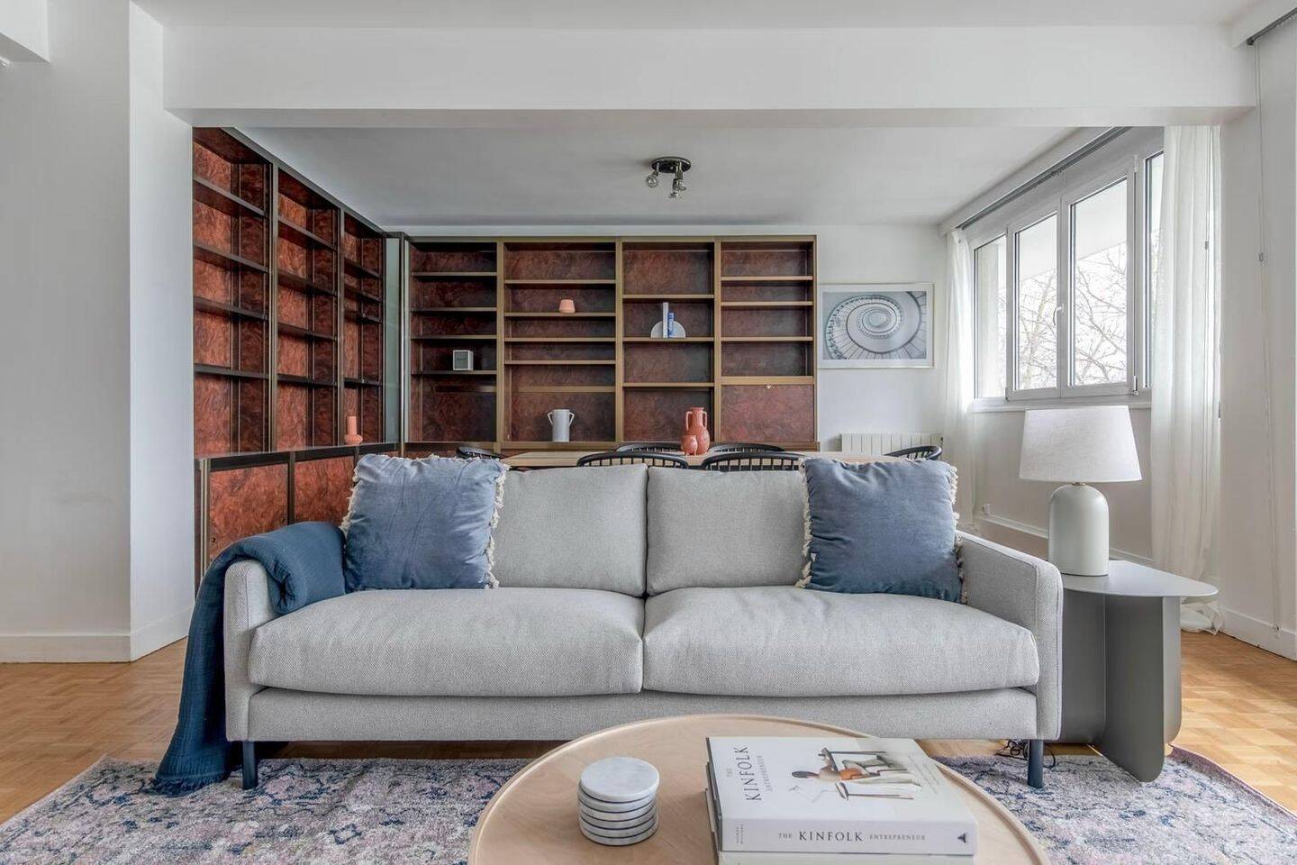 Appartement 5 pièces 104 m² · à Paris 16ème Arrondissement · 104 m² · 3 562 €