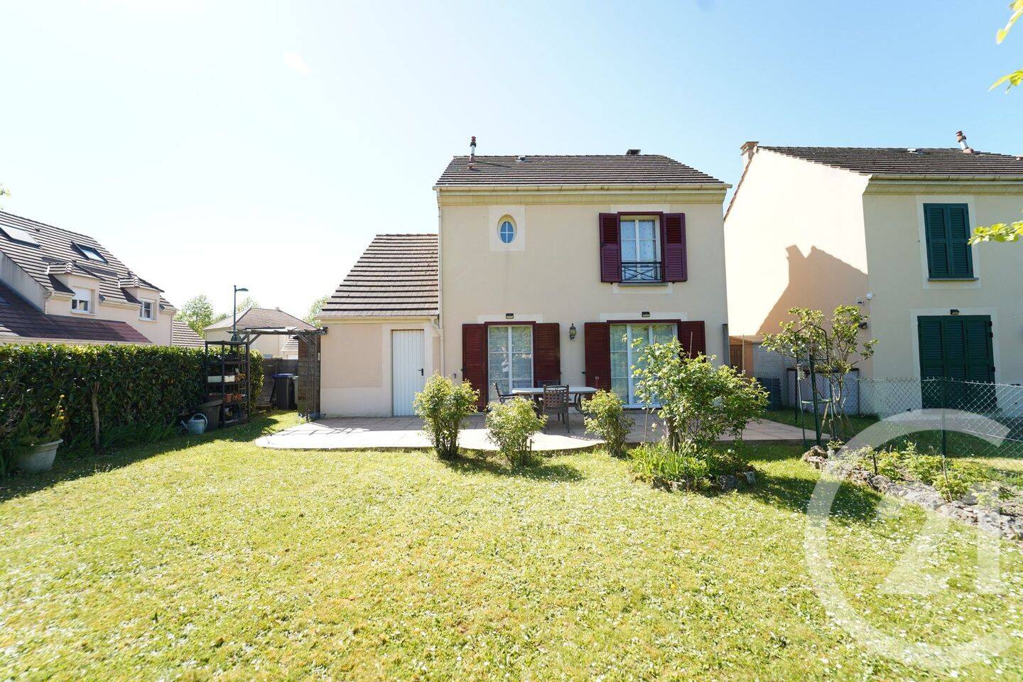 Maison 4 pièces 97 m² · à Bailly-Romainvilliers · 97,3 m² · 2 100 €
