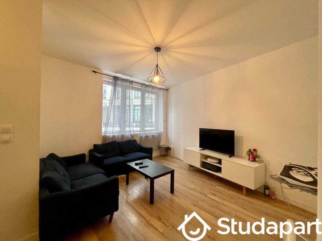 Maison 6 pièces 140 m² · à Roubaix · 140 m² · 1 220 €/mois