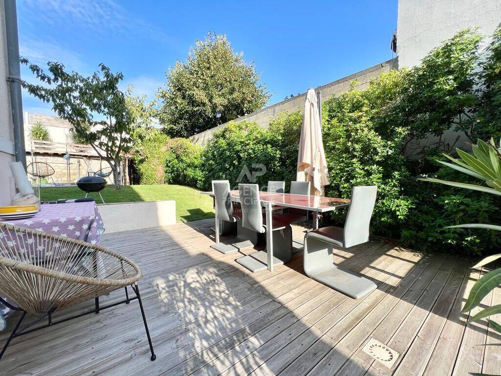Maison 8 pièces 130 m² · à Houilles · 130 m² · 699 000 €