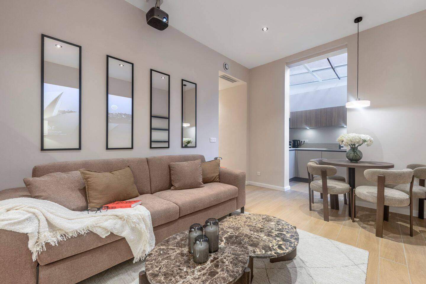 Appartement 1 pièce 40 m² · à Beausoleil · 40 m² · 2 200 €/mois