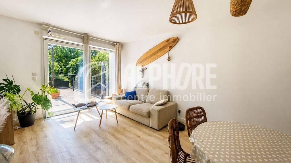Appartement 3 pièces 58 m² · à Saint-Nazaire · 57,6 m² · 990 €