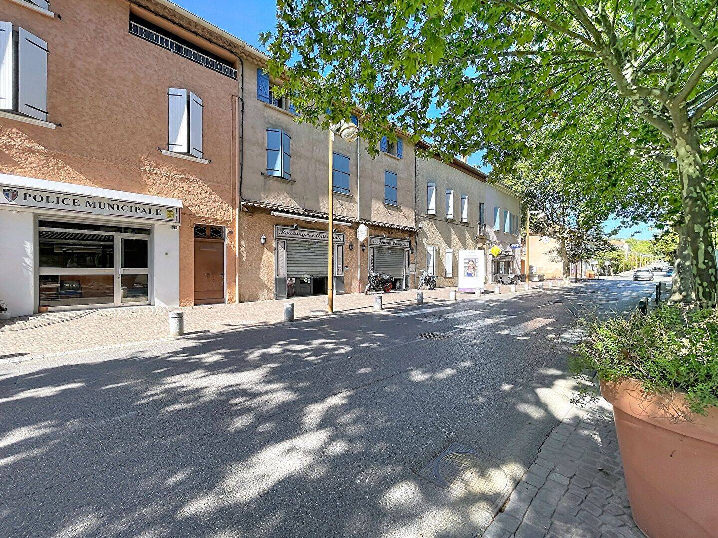 Appartement 2 pièces 52 m² · à Le Cannet-des-Maures · 51,7 m² · 586 €/mois