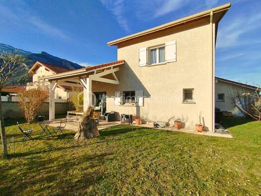 Maison à vendre 440 000 € 5 pièces 3 chambres 106 m² 610 m² de terrain Peripherie Vif 38450