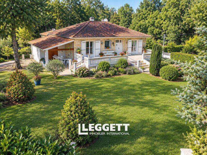 Maison 7 pièces 147 m² · à Puymoyen · 147 m² · 273 000 €