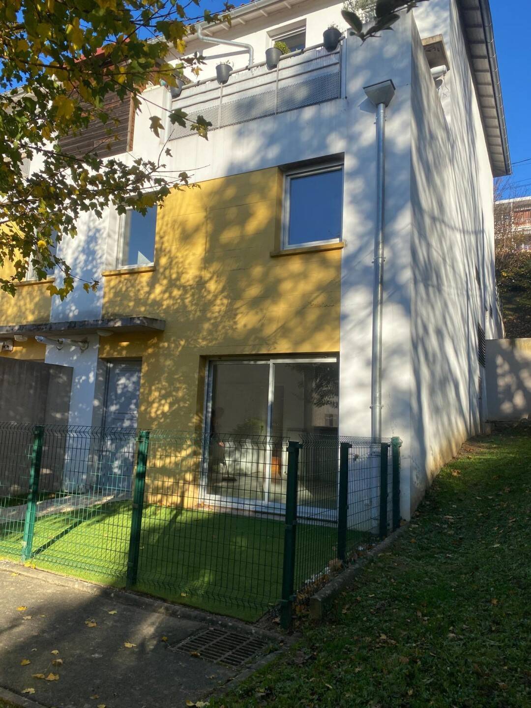 Appartement 3 pièces 63 m² · à Jassans-Riottier · 63 m² · 209 000 €