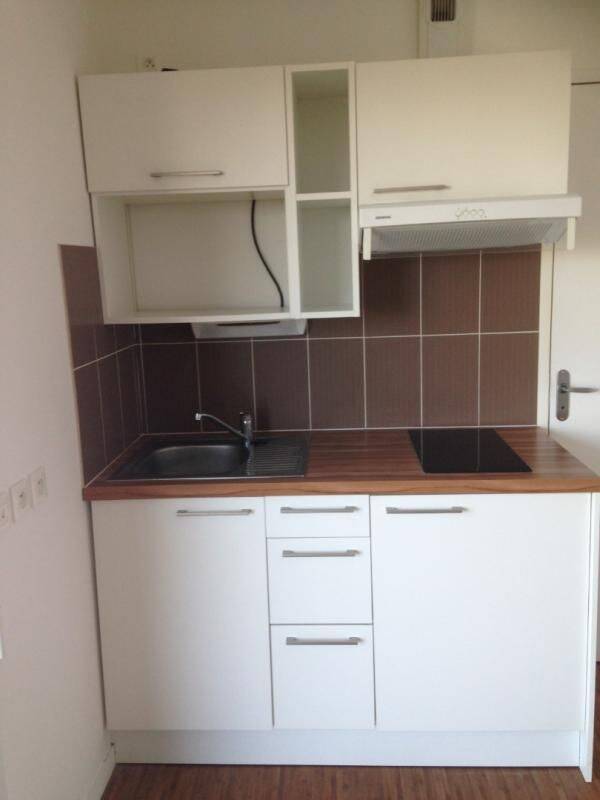 Appartement 1 pièce 19 m² · à Auray · 19 m² · 290 €