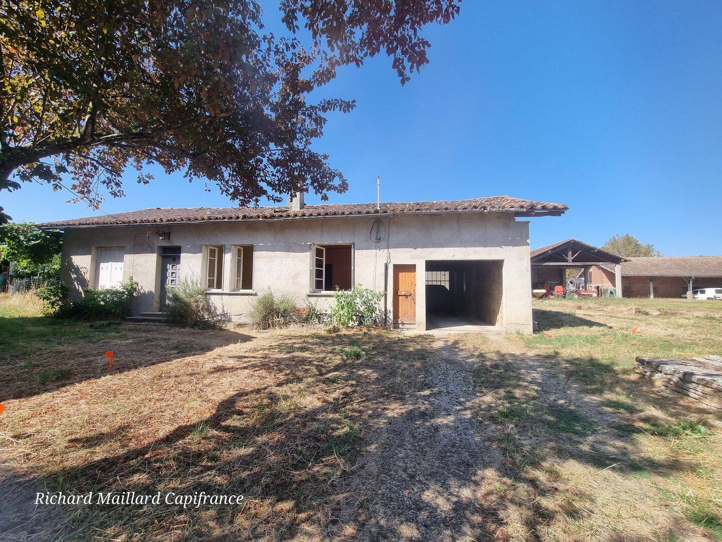 Maison 4 pièces 120 m² · à Bressols · 120 m² · 100 000 €