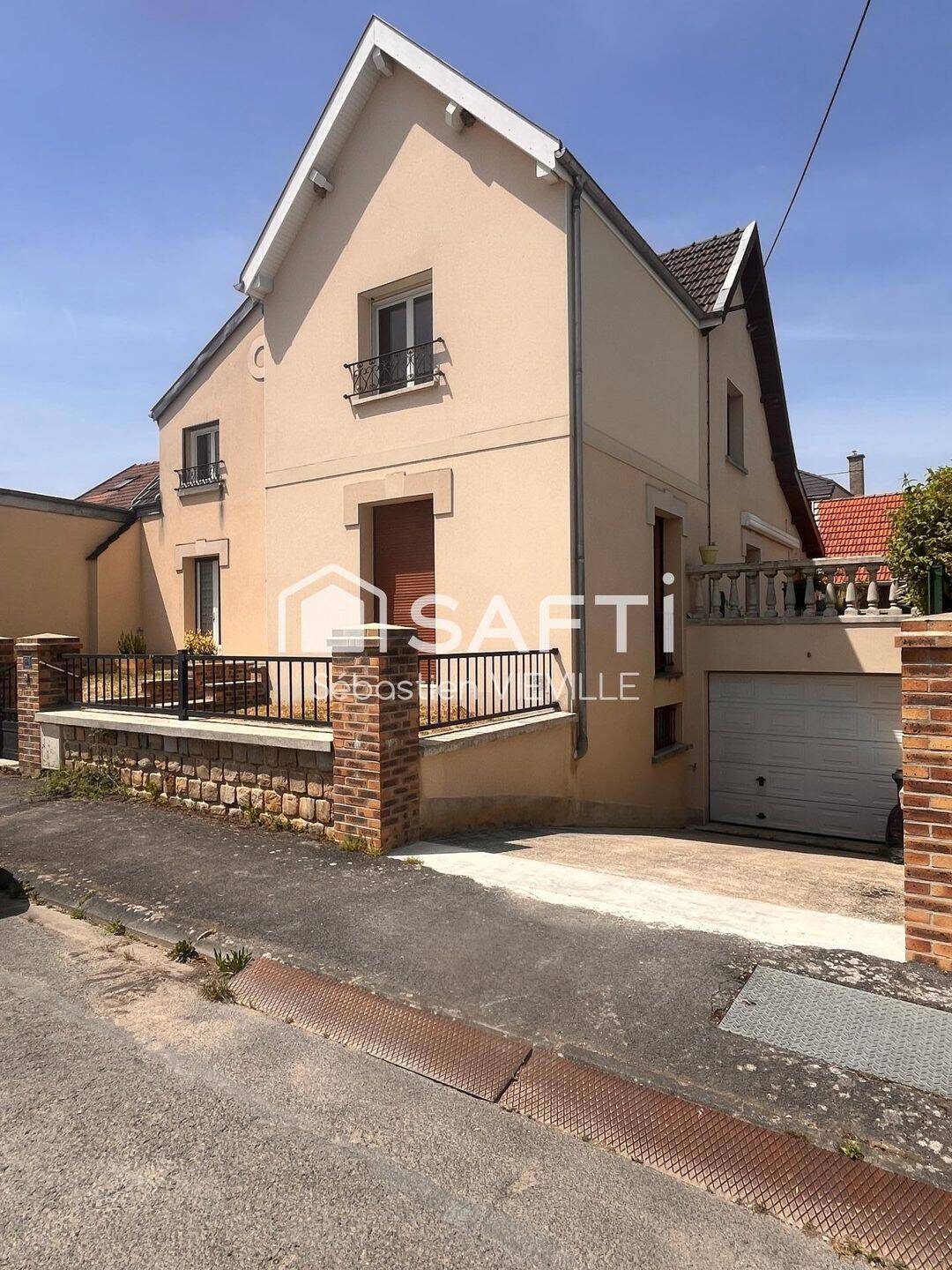 Maison 6 pièces 215 m² · à Villers-Marmery · 215 m² · 286 500 €