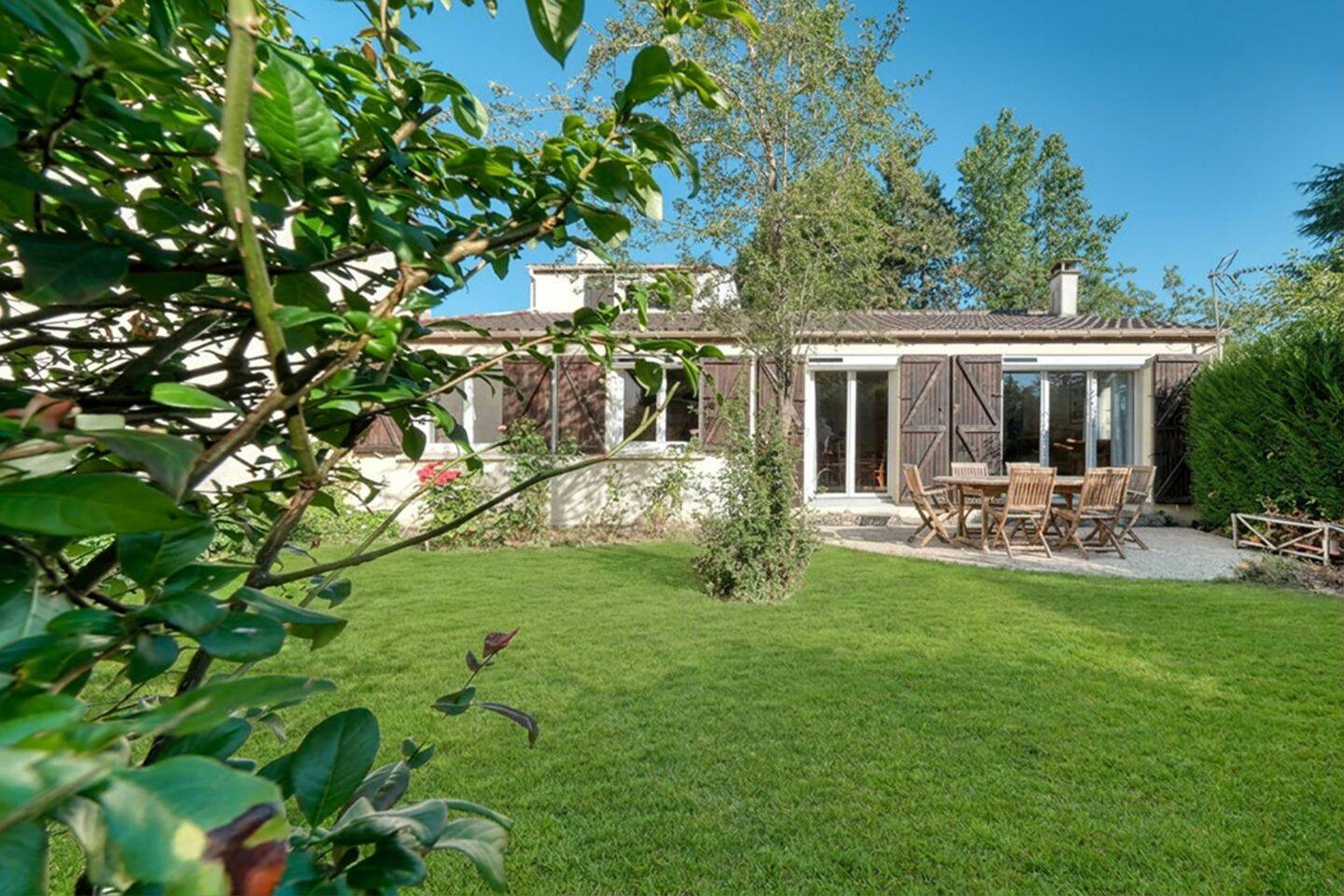 Maison 6 pièces 118 m² · à Limours · 118 m² · 349 000 €