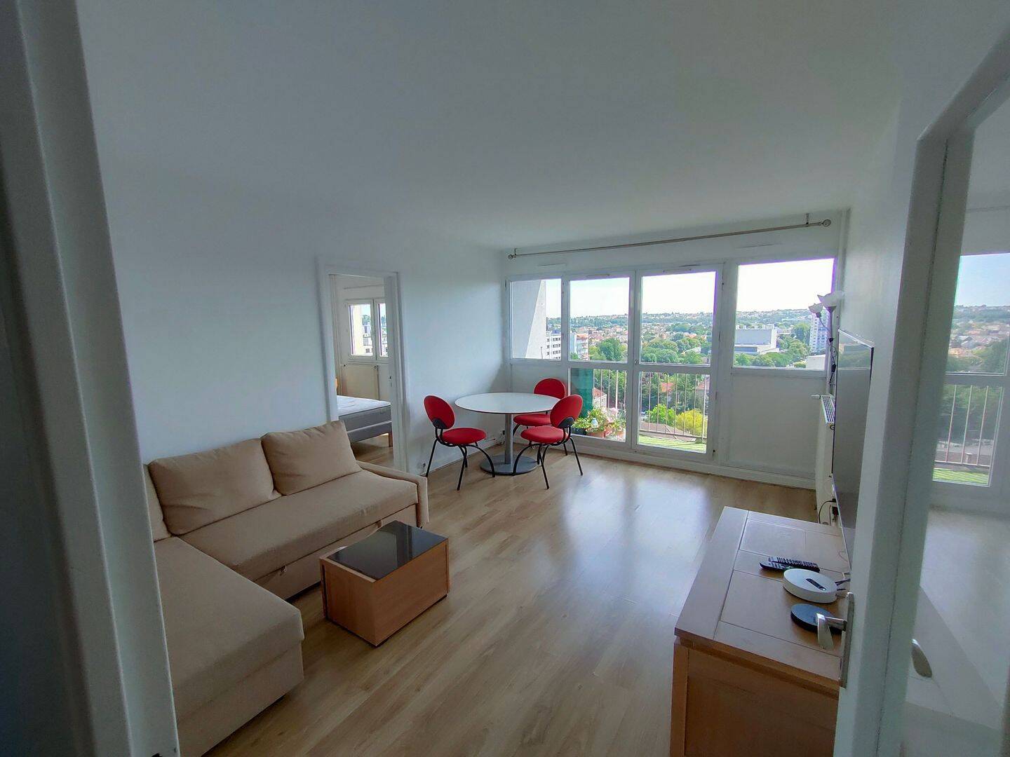 Appartement 3 pièces 69 m² · à Longjumeau · 69 m² · 175 000 €