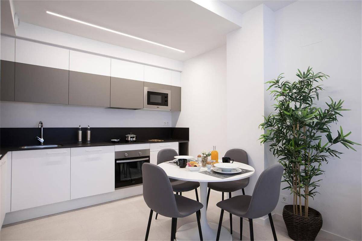 Appartement 2 pièces 79 m² · à La Rochelle · 79 m² · 550 €