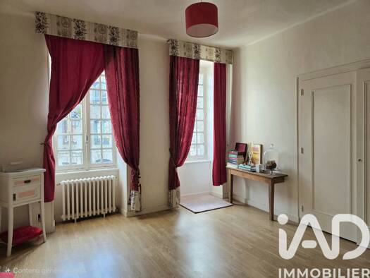 Maison à vendre 230 000 € 8 pièces 5 chambres 209 m² Moncontour 22510
