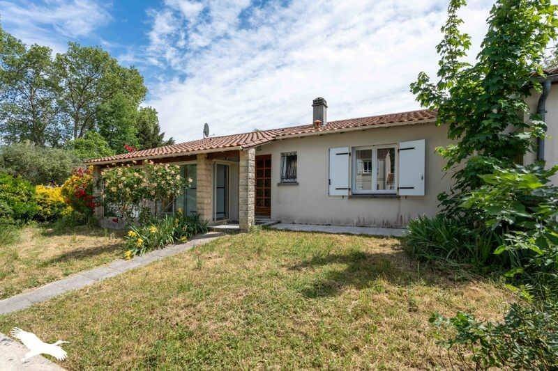Maison 3 pièces 92 m² · à Jonzac · 92,3 m² · 800 €/mois