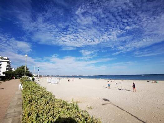 Appartement à louer 695 € 1 pièce 26 m² Étage 2/2 disponible dès maintenant Centre-Benoît La Baule-Escoublac 44500