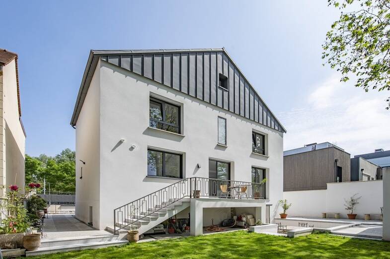 Maison à vendre 875 000 € 8 pièces 4 chambres 220 m² 312 m² de terrain Chemin de l'île Nanterre 92000