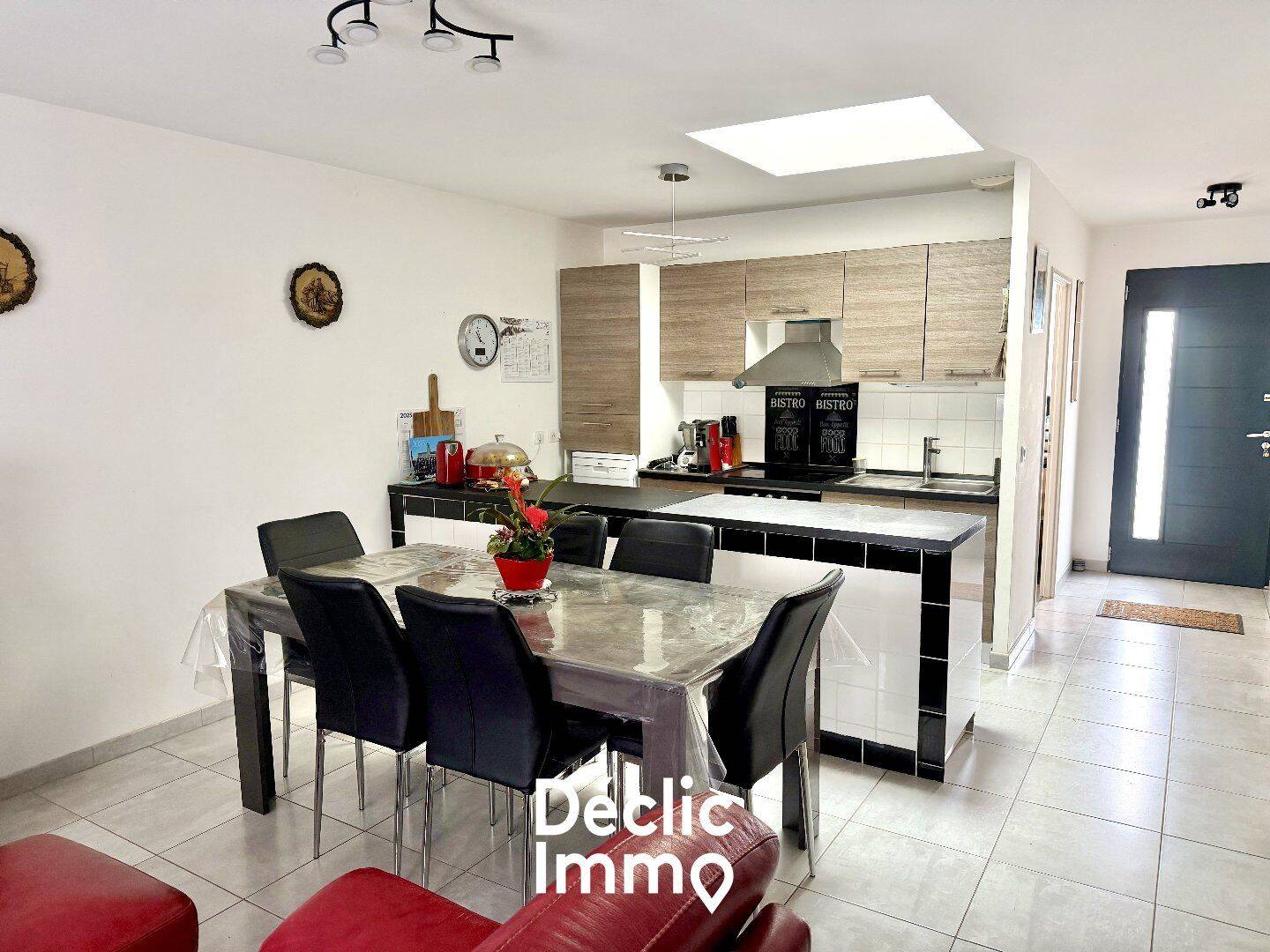 Maison 3 pièces 65 m² · à Surgères · 65 m² · 231 000 €