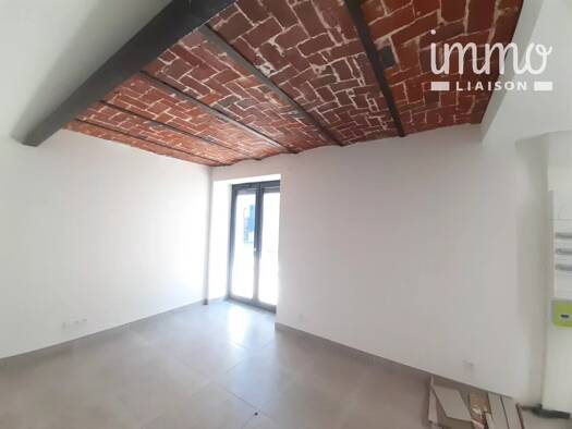 Appartement à louer 917 € 4 pièces 66 m² Montmélian 73800