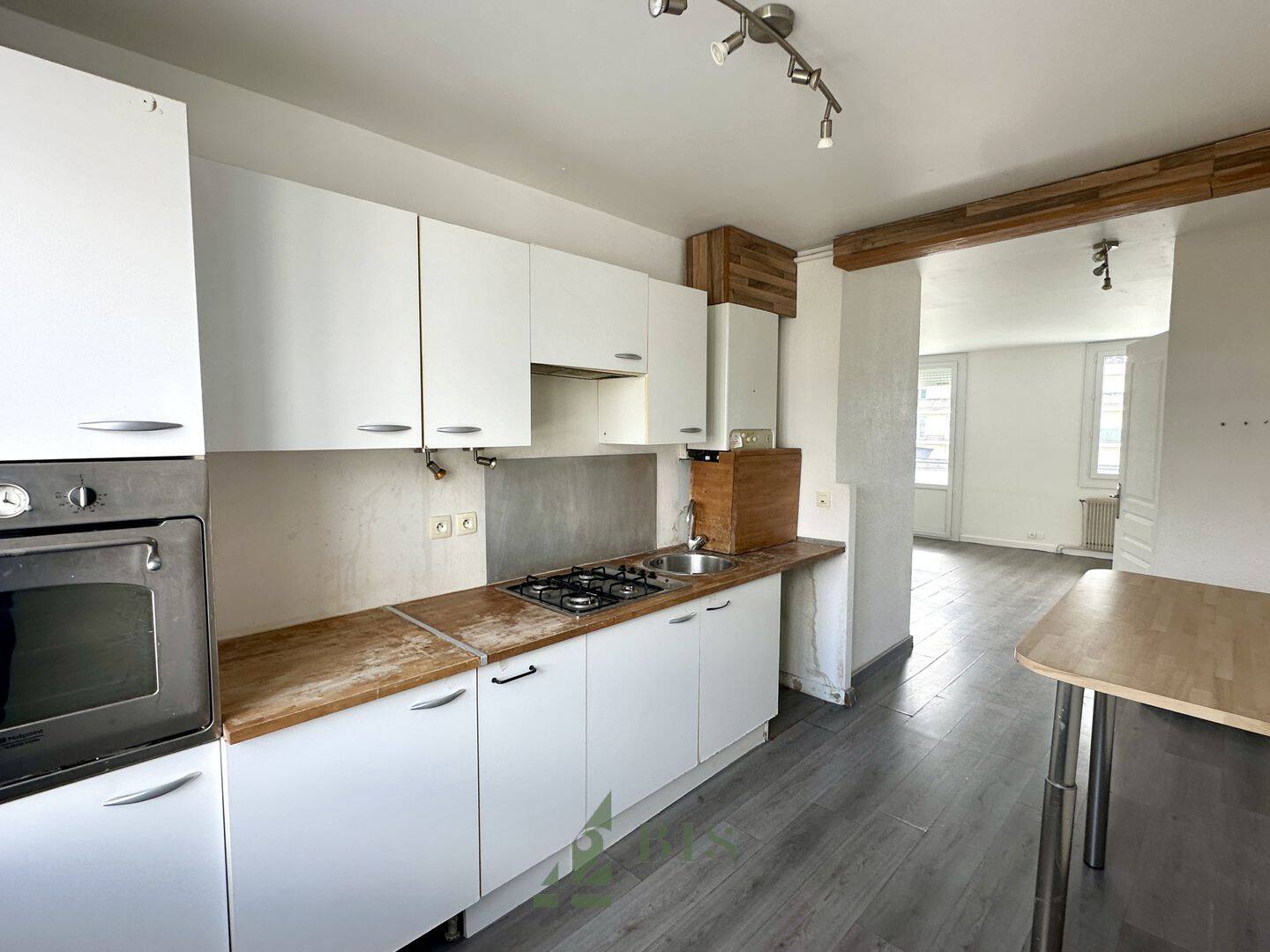 Appartement 3 pièces 61 m² · à Roanne · 61 m² · 65 500 €