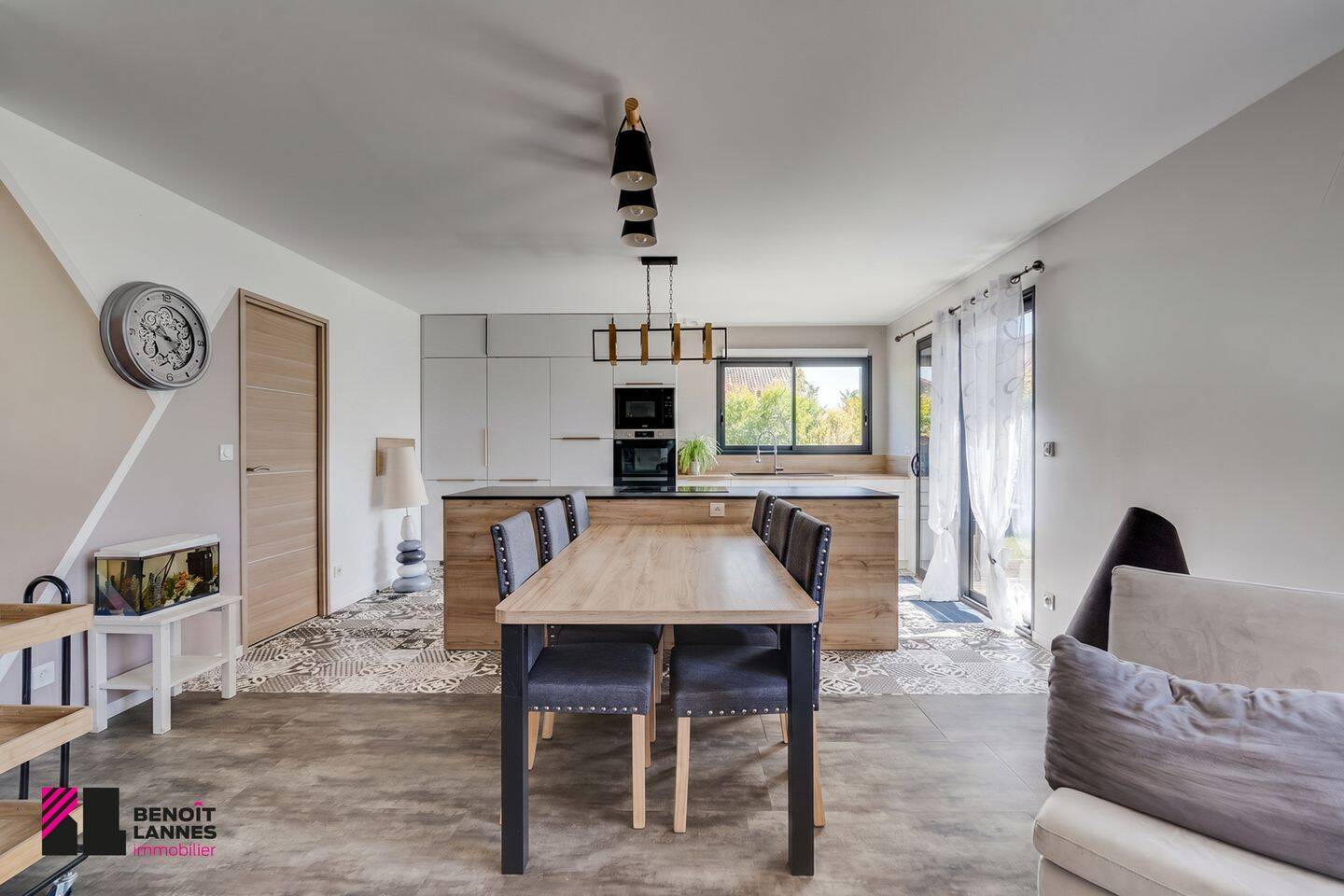 Maison 7 pièces 165 m² · à La Salvetat-Saint-Gilles · 165 m² · 559 000 €