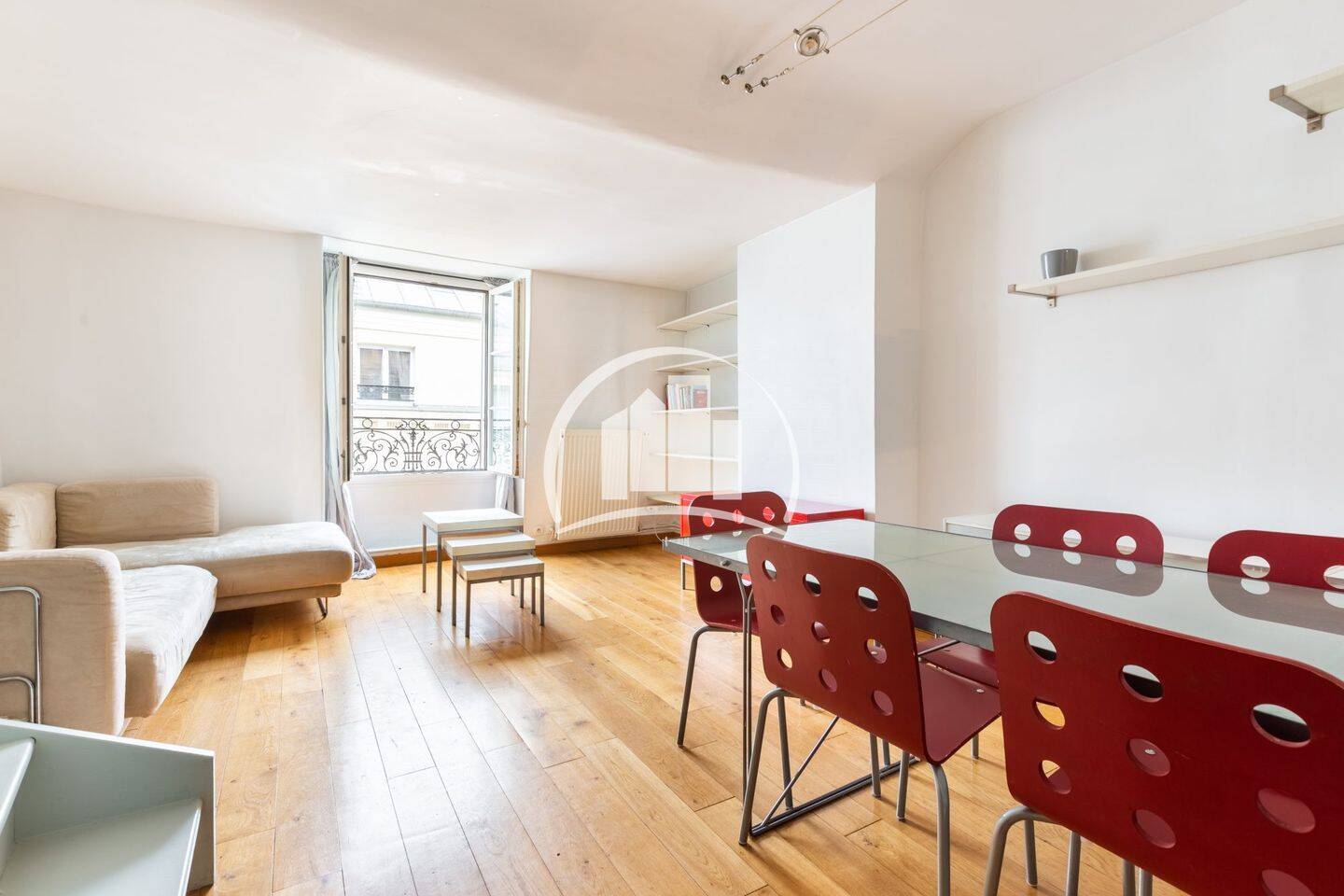 Appartement 3 pièces 65 m² · à Paris 2ème Arrondissement · 65 m² · 2 388 €