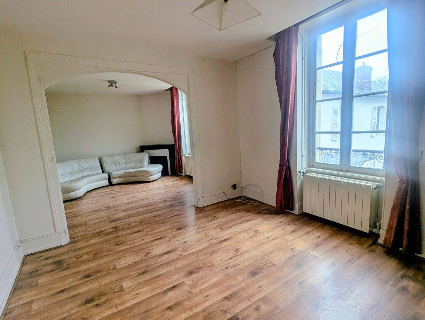 Appartement 6 pièces 121 m² · à Nevers · 121,4 m² · 98 500 €