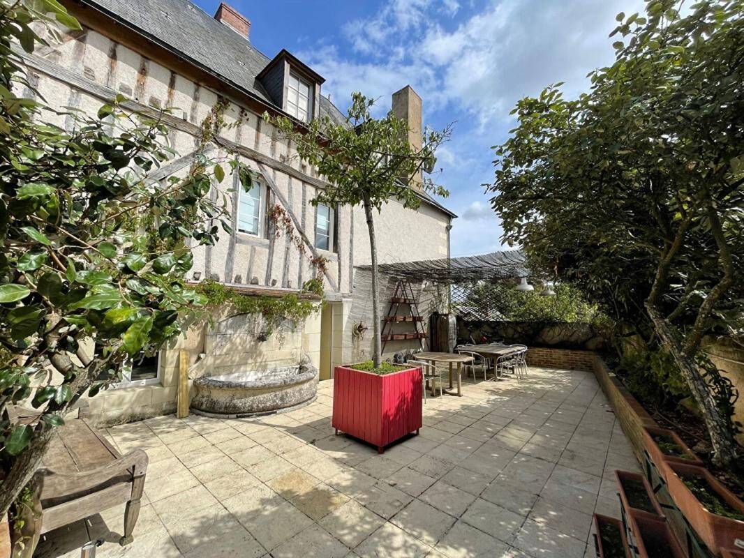 Maison 9 pièces 203 m² · à Troo · 203 m² · 211 000 €