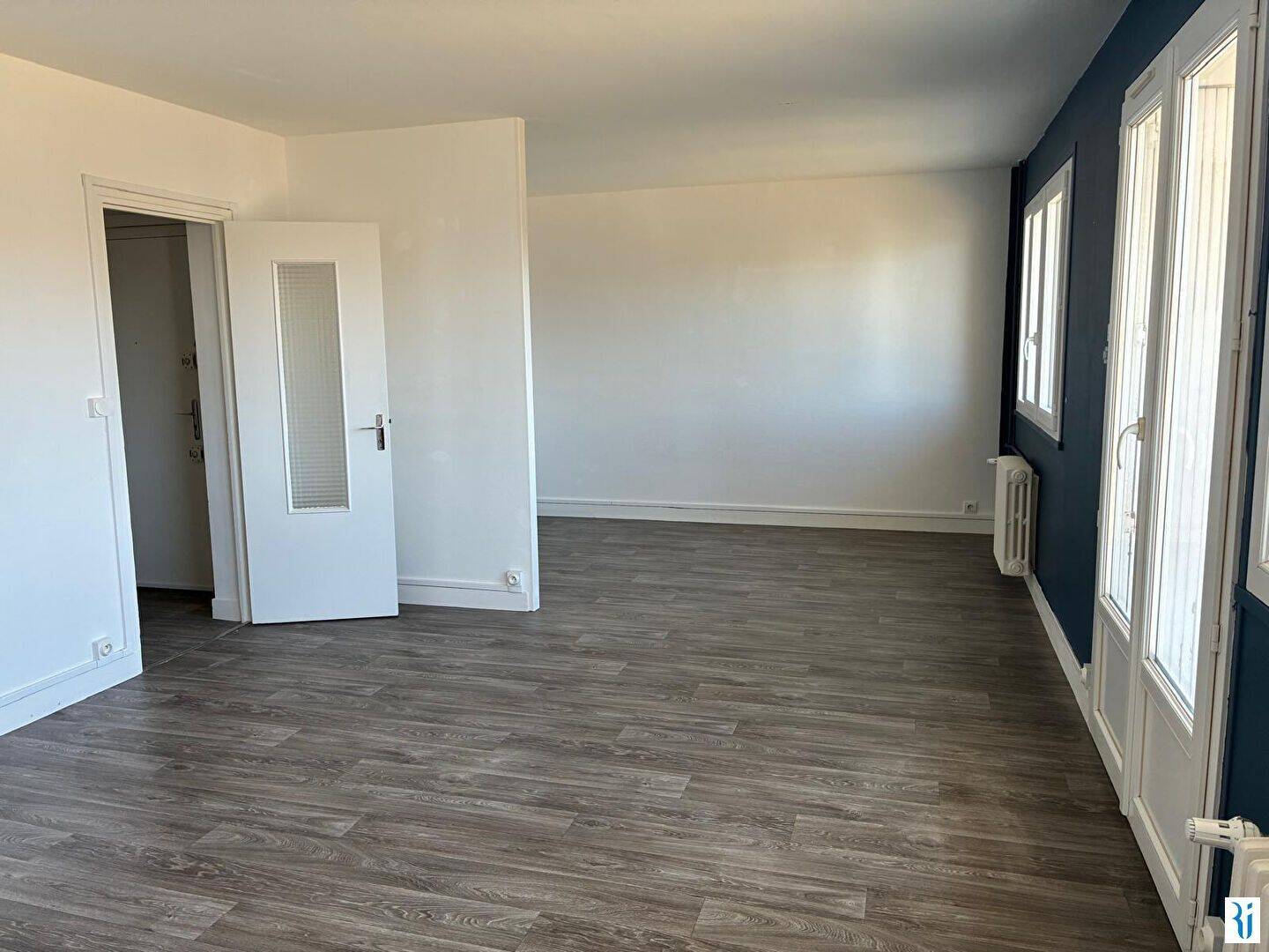 Appartement 3 pièces 72 m² · à Le Petit-Quevilly · 71,8 m² · 700 €