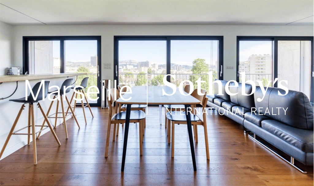 Appartement 4 pièces 110 m² · à Marseille 8ème Arrondissement · 110 m² · 2 900 €