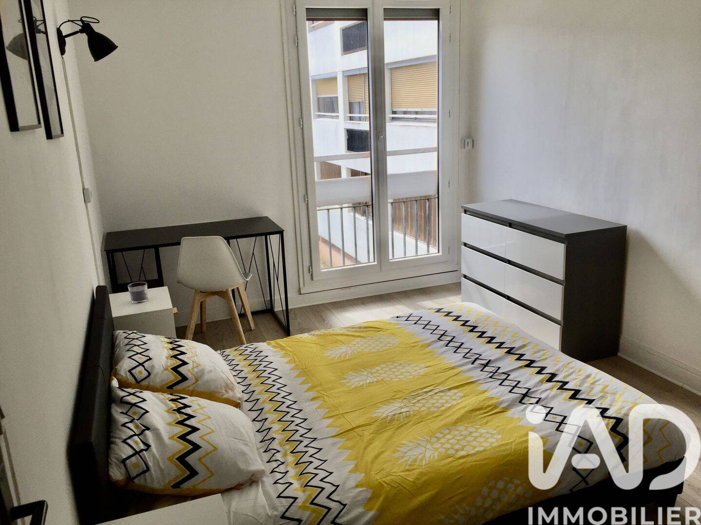 1 pièce 25 m² · à Amiens · 25,3 m² · 410 €