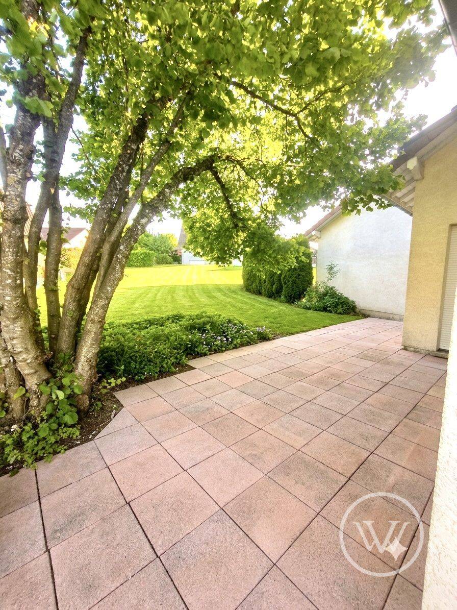 Maison 6 pièces 126 m² · à Les Premiers Sapins · 126 m² · 279 500 €