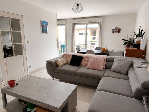 Appartement à vendre 174 900 € 2 pièces 1 chambre 51 m² Étage 1/2 Beaucouzé 49070
