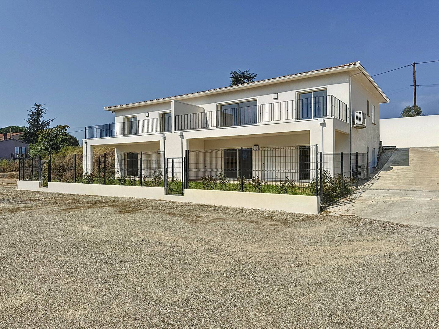 Appartement 3 pièces 80 m² · à Ghisonaccia · 79,5 m² · 255 000 €