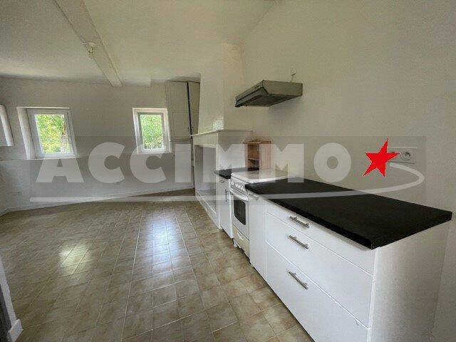 Appartement 3 pièces 43 m² · à Lanta · 43 m² · 750 €