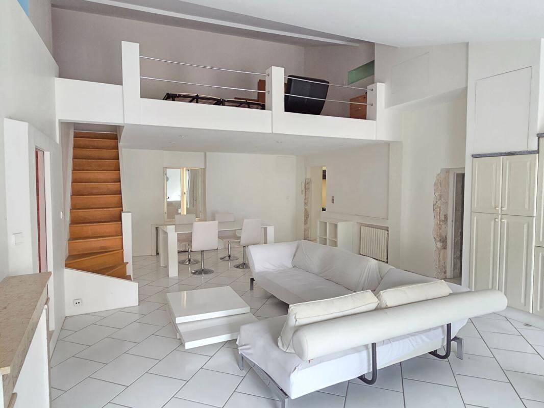 Appartement 3 pièces 91 m² · à Montélimar · 91,1 m² · 169 600 €