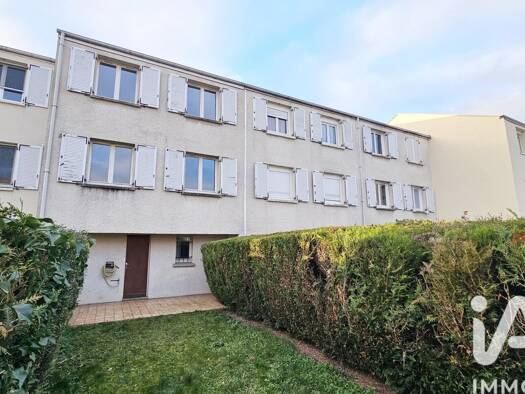 Maison à vendre 260 000 € 5 pièces 3 chambres 118,7 m² 200 m² de terrain Croix Saint Loup-Saint Nicolas Meaux 77100